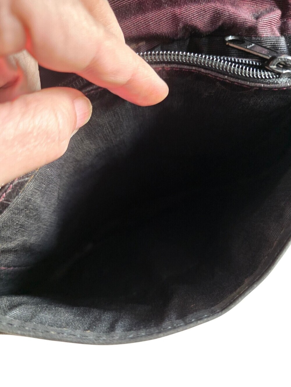 Gayle Anderson Designs Vintage Charcoal Leather Crossbody Bag with Tassel - Picture 7 of 16